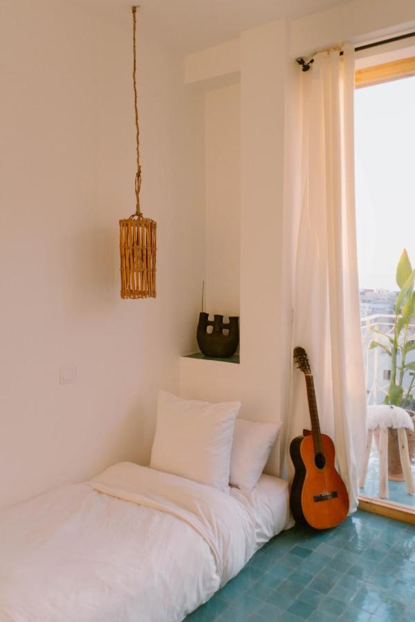 Blue Waves Boutique Hostel Tamraght ภายนอก รูปภาพ