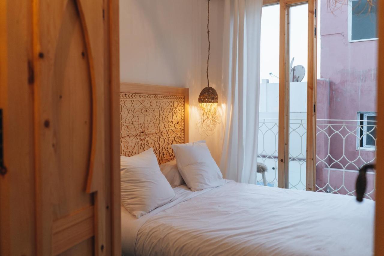Blue Waves Boutique Hostel Tamraght ภายนอก รูปภาพ