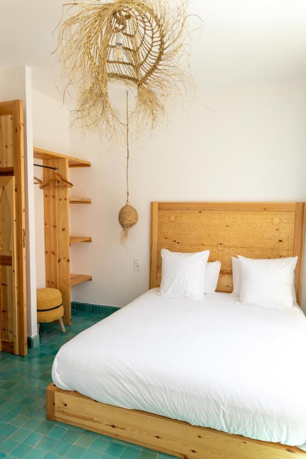 Blue Waves Boutique Hostel Tamraght ภายนอก รูปภาพ