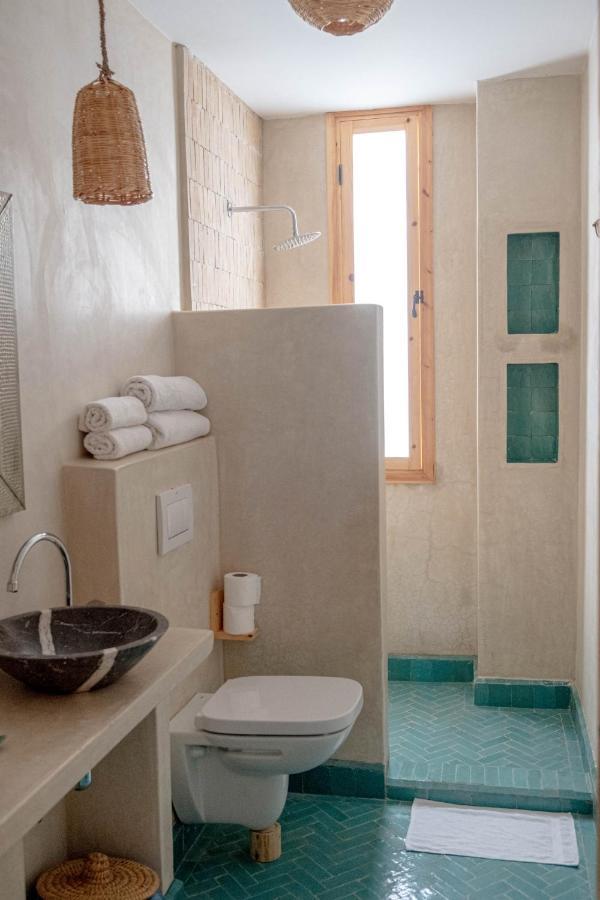Blue Waves Boutique Hostel Tamraght ภายนอก รูปภาพ